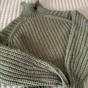 H&M Soft Gray Knit Sweater